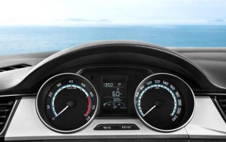 斯柯达昕锐左侧转向灯继电器位置？如何更换？