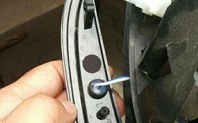 吉利远景转向灯频率慢如何调整？常见原因有哪些？