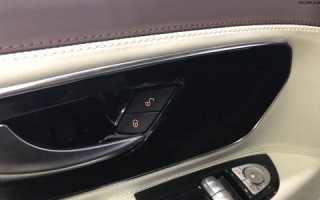 奔驰转向灯单独更换可行吗？需要哪些步骤？