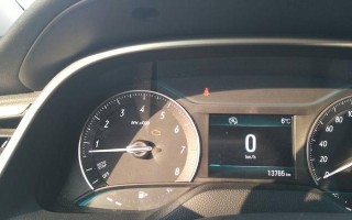 别克英朗助力转向灯亮起是什么问题？如何解决？
