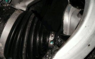 新能源车前进档位异响问题解析（探究原因及解决方案）