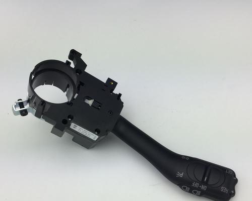 奔驰E转向灯开关更换教程（详细教你如何更换奔驰E系列车型的转向灯开关）-第3张图片-好赞用车