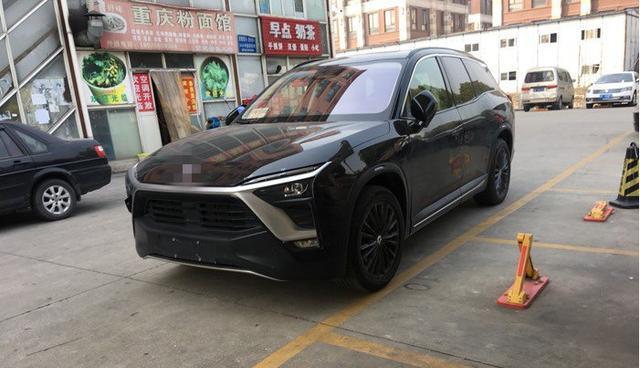 揭秘蔚来ES8高位刹车灯（蔚来ES8高位刹车灯的特点与功能详解）-第1张图片-好赞用车