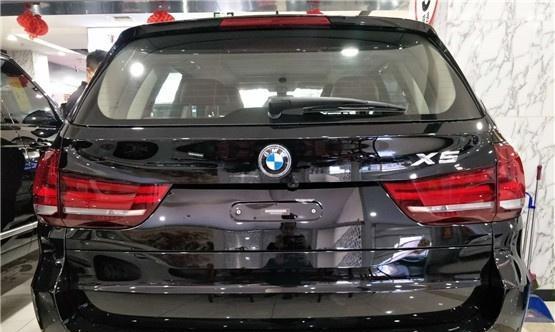 中东宝马X5改装转向灯，打造个性主义派豪华SUV（探索中东豪华改装文化）-第2张图片-好赞用车
