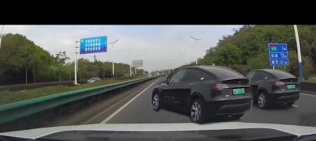 特斯拉如何检测刹车灯亮的问题？-第1张图片-好赞用车