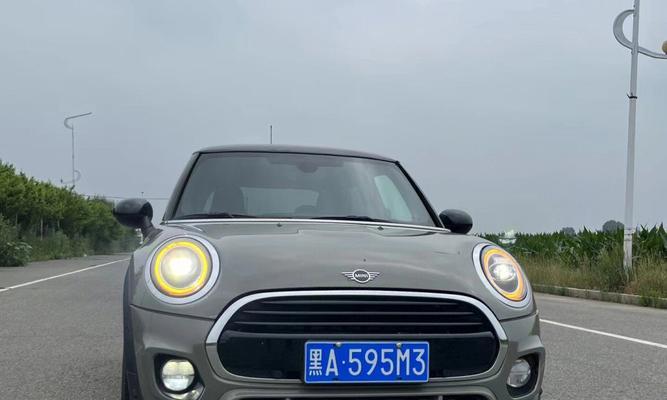 探寻宝马迷你转向灯的魅力（品味精致设计）-第3张图片-好赞用车