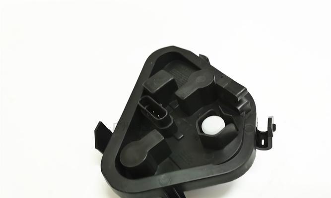 起亚K213款转向灯底座的设计与功能分析（解密起亚K213款转向灯底座的关键特性与使用细节）-第2张图片-好赞用车