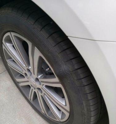 标致408轮胎型号全解析（探索标致408的独特轮胎特点及优势）-第1张图片-好赞用车