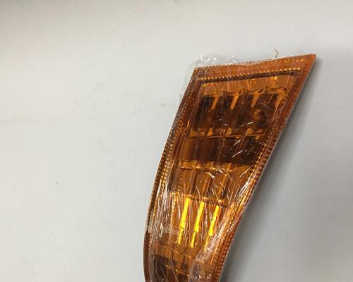 东风D9多利卡转向灯更换指南（简单操作让您的转向灯焕然一新）-第1张图片-好赞用车