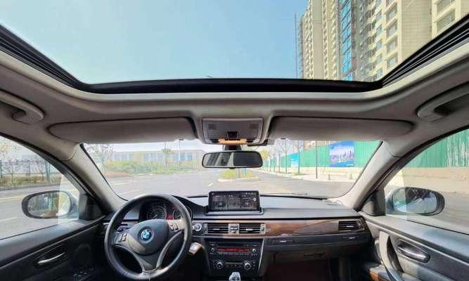 宝马740转向灯闪烁太快的原因分析与解决方案（探究宝马740转向灯闪烁过快的根本原因及可行的解决方法）-第1张图片-好赞用车