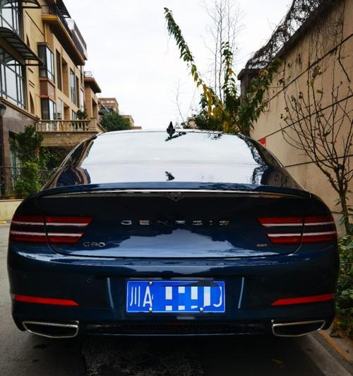 如何更换现代捷尼赛思G80转向灯（简单步骤帮您轻松更换车辆转向灯）-第3张图片-好赞用车