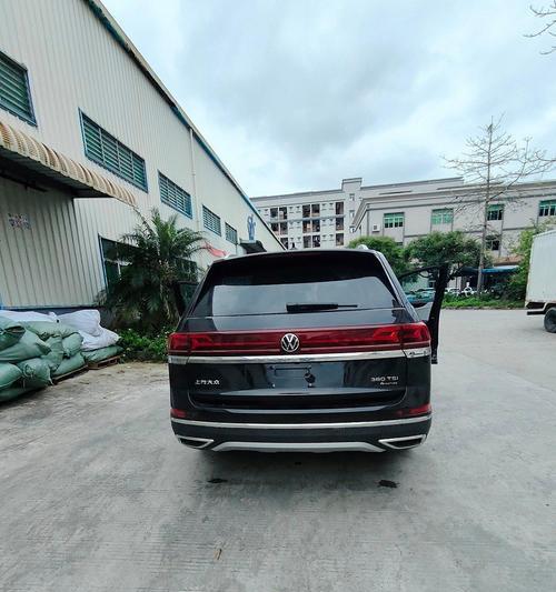 大众途昂转向灯不回问题的解决方法（解决大众途昂转向灯不回问题的有效措施）-第1张图片-好赞用车