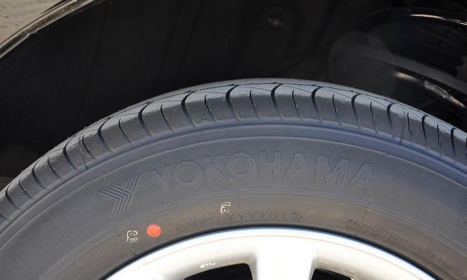 全新凯美瑞轮胎型号（深入解析全新凯美瑞轮胎型号）-第2张图片-好赞用车