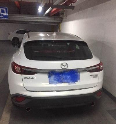 马自达CX4转向灯的流水灯魅力（探索CX4流水灯的设计理念与实用优势）-第1张图片-好赞用车