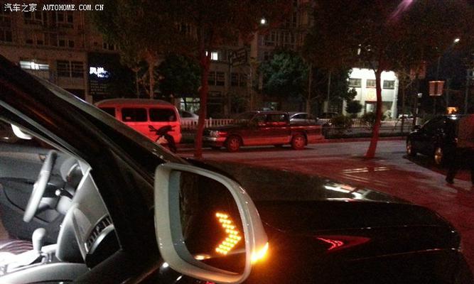 奥迪经典转向灯（探索奥迪经典转向灯的设计理念与技术创新）-第1张图片-好赞用车