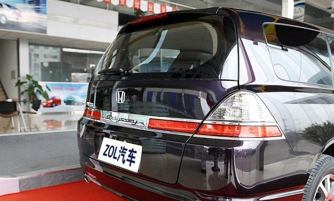 老款本田奥德赛右转向灯偶尔亮问题解析（解决老款本田奥德赛右转向灯偶尔亮的方法和原因分析）-第1张图片-好赞用车