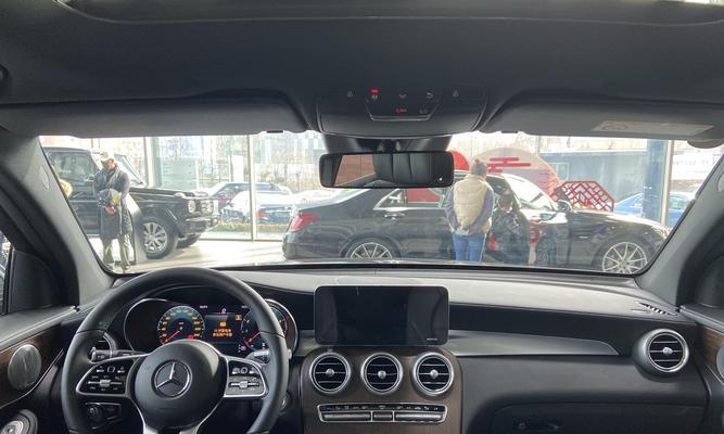 奔驰glc260转向灯只亮一边是怎么回事？-第1张图片-好赞用车