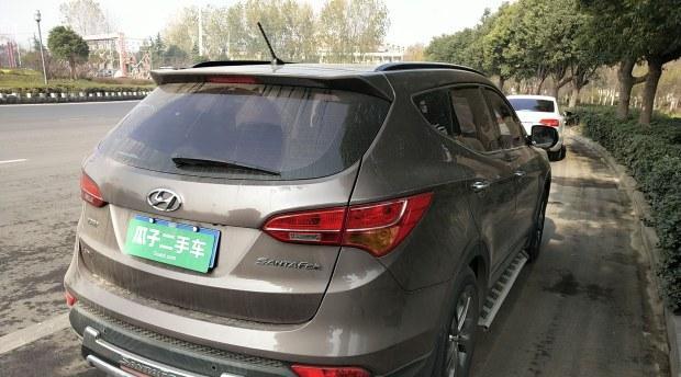 现代胜达2.4转向灯和应急灯不亮了怎么办？-第1张图片-好赞用车