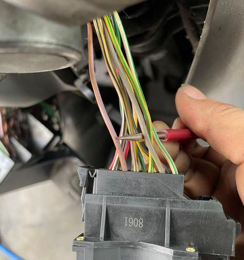 江铃全顺转向灯继电器三个脚作用是什么？常见问题解答？-第2张图片-好赞用车