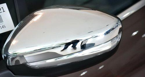 标致2008转向灯型号是什么？如何更换标致2008的转向灯？-第1张图片-好赞用车