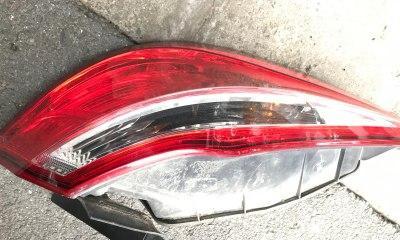 长安逸动17款换刹车灯需要多少钱？更换流程是怎样的？-第3张图片-好赞用车