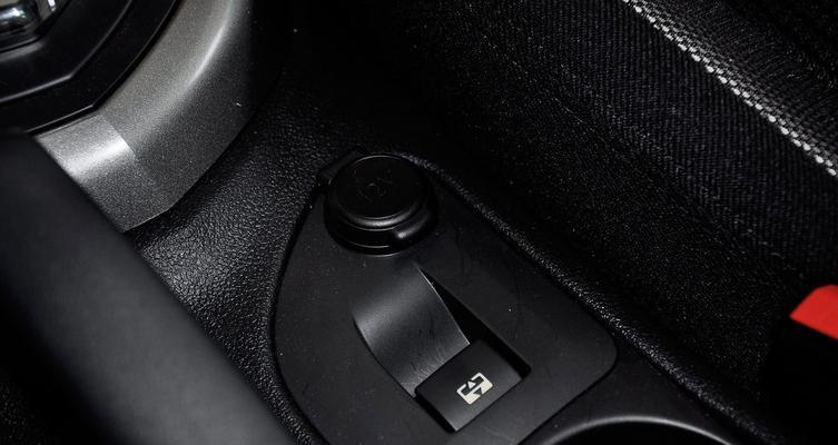 标致308近光灯和转向灯控制开关怎么操作？常见问题有哪些？-第1张图片-好赞用车