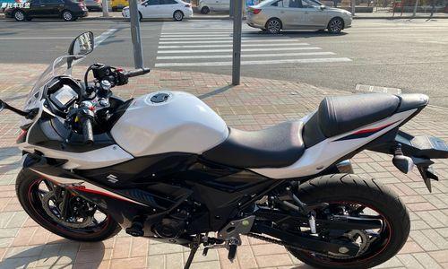 铃木gsx250参数是什么？如何选择合适的铃木gsx250型号？-第1张图片-好赞用车