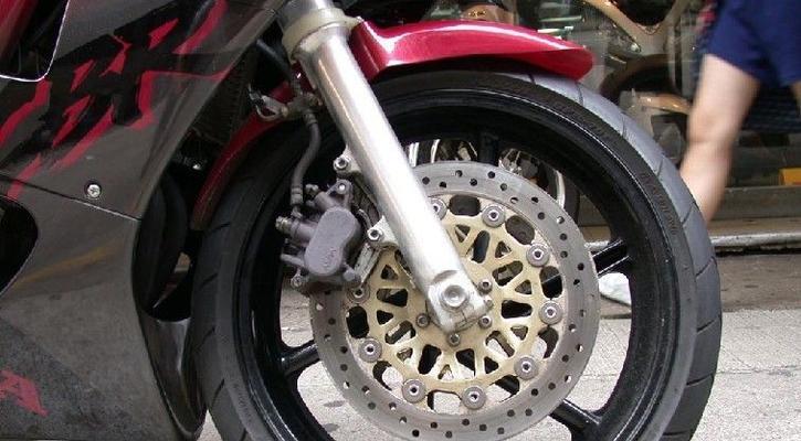本田cbr400rr转向灯故障解决方法？-第2张图片-好赞用车