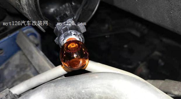 大众途安转向灯灯泡怎么更换？常见问题有哪些？-第1张图片-好赞用车