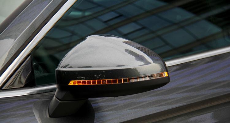 奥迪转向灯为什么使用灯泡而不是LED？-第1张图片-好赞用车