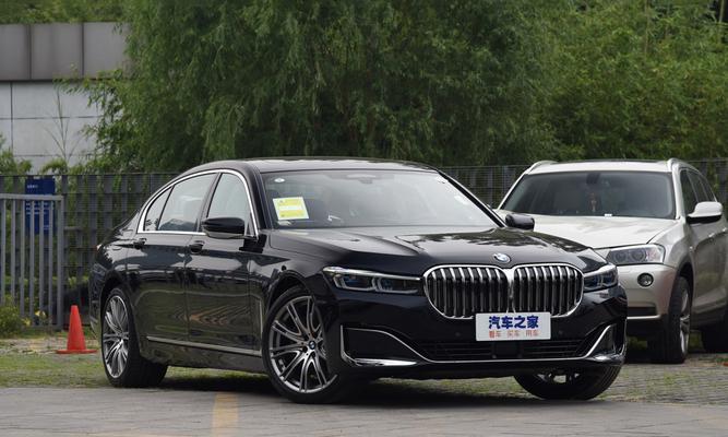 宝马740li行政型豪华版参数是什么？如何选购？-第3张图片-好赞用车