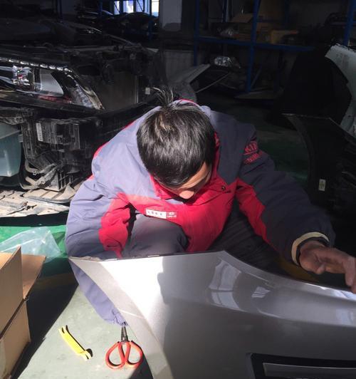 起亚k5叶子板转向灯更换需要多少钱？更换步骤是什么？-第1张图片-好赞用车