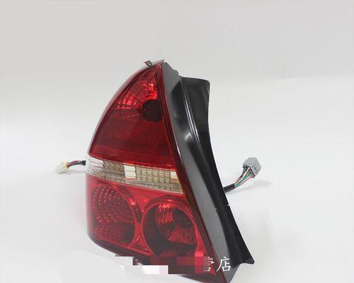 马自达2转向灯拆卸步骤是什么？拆卸时需要注意哪些问题？-第3张图片-好赞用车