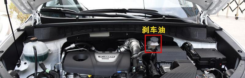 刹车油和助力油多久更换一次？更换周期和注意事项是什么？-第1张图片-好赞用车