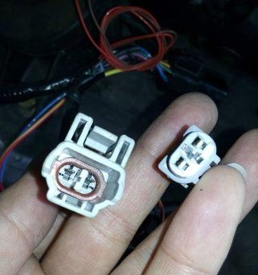 铃木雨燕后转向灯灯泡怎么更换？更换步骤和注意事项是什么？-第2张图片-好赞用车
