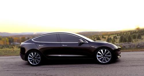 特斯拉Model3刹车灯新旧款对比（从外观设计到灯光效果）-第3张图片-好赞用车