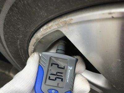 汽车胎压KPA的重要性及调整方法（提升行车安全与节省油费的关键在胎压调整）-第3张图片-好赞用车