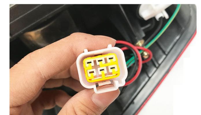 五菱之光转向灯不闪的原因及解决方法（探究五菱之光转向灯失灵的原因）-第2张图片-好赞用车