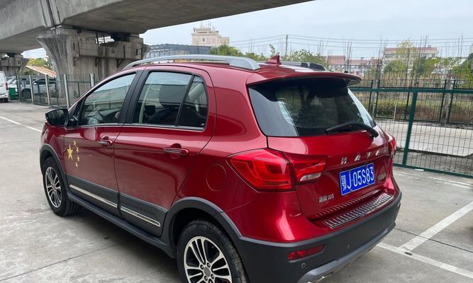 哈弗H1右转向灯开路或短路到电源的危害与解决方法（警惕车辆灯光故障）-第2张图片-好赞用车
