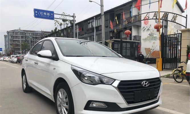 现代悦纳转向灯和应急灯不亮的原因与解决方法（疏忽维护或电路故障导致车辆转向灯和应急灯失效）-第1张图片-好赞用车