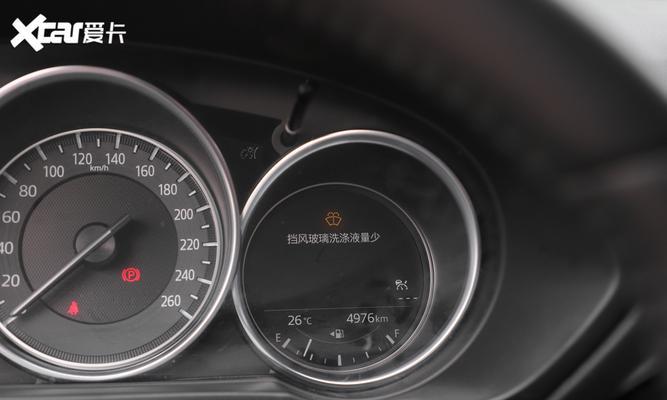 马自达2中控仪表转向灯亮的原因及解决方法（解析马自达2中控仪表转向灯亮的原因以及修复技巧）-第3张图片-好赞用车
