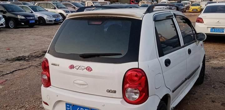奇瑞QQ3汽车原装前转向灯的特点和优势（以奇瑞QQ3汽车前转向灯为主题的全方位解析与评价）-第1张图片-好赞用车