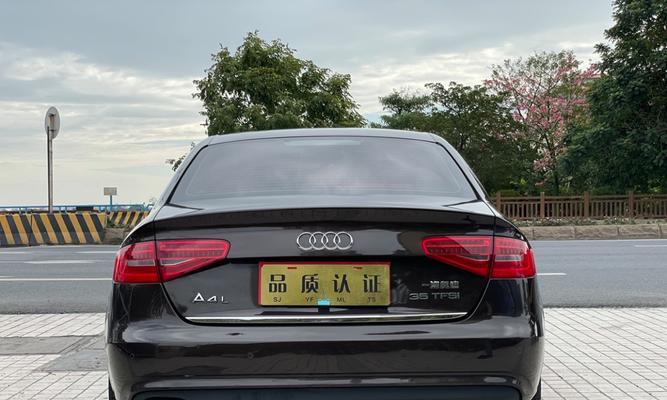 全面解读2014年奥迪A4L（14年奥迪A4L性能参数详解）-第2张图片-好赞用车