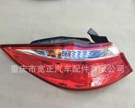 长安逸动刹车灯更换教程（长安逸动刹车灯更换步骤详解）-第1张图片-好赞用车