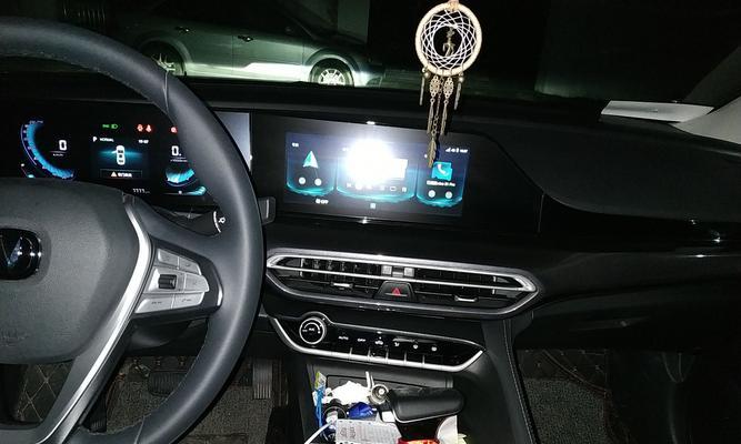 长安逸动尊贵版档位用法介绍及价格解析（豪华配置尽显尊贵一键换挡畅享驾驶乐趣）-第1张图片-好赞用车