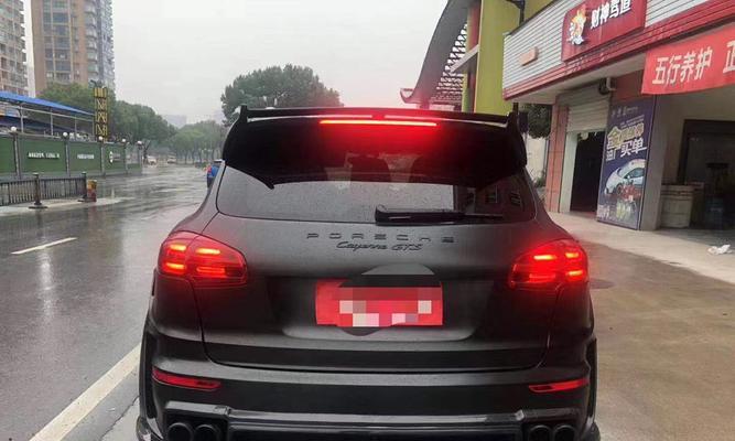 保时捷卡宴前转向灯灯不亮怎么办？常见故障及解决方法是什么？-第1张图片-好赞用车