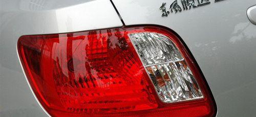 起亚转向灯右边闪两下就不亮了怎么办（解决起亚车辆右转向灯失灵的方法）-第1张图片-好赞用车