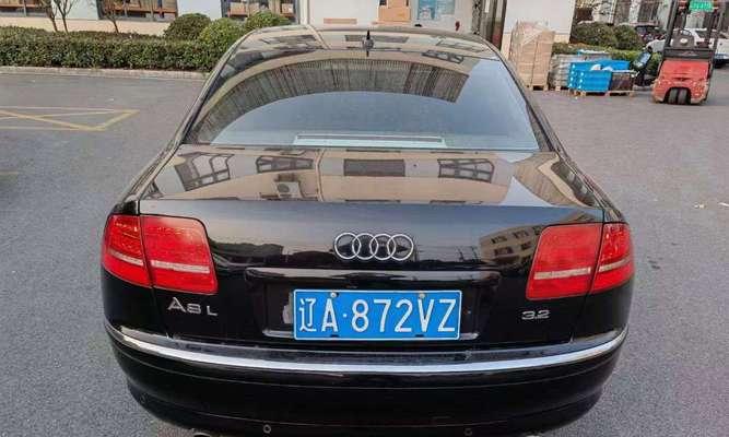 奥迪a8转向灯保险在哪里？如何更换？-第2张图片-好赞用车