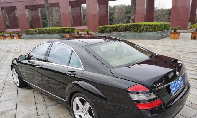 奔驰s350右前转向灯不亮怎么办?如何快速解决?-第2张图片-好赞用车 奔驰s350右前转向灯不亮怎么办?如何快速解决?-第2张图片-好赞用车