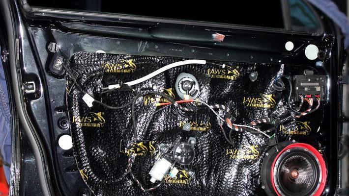 大众迈腾转向灯开关保险怎么更换?常见问题有哪些?-第2张图片-好赞用车 大众迈腾转向灯开关保险怎么更换?常见问题有哪些?-第2张图片-好赞用车